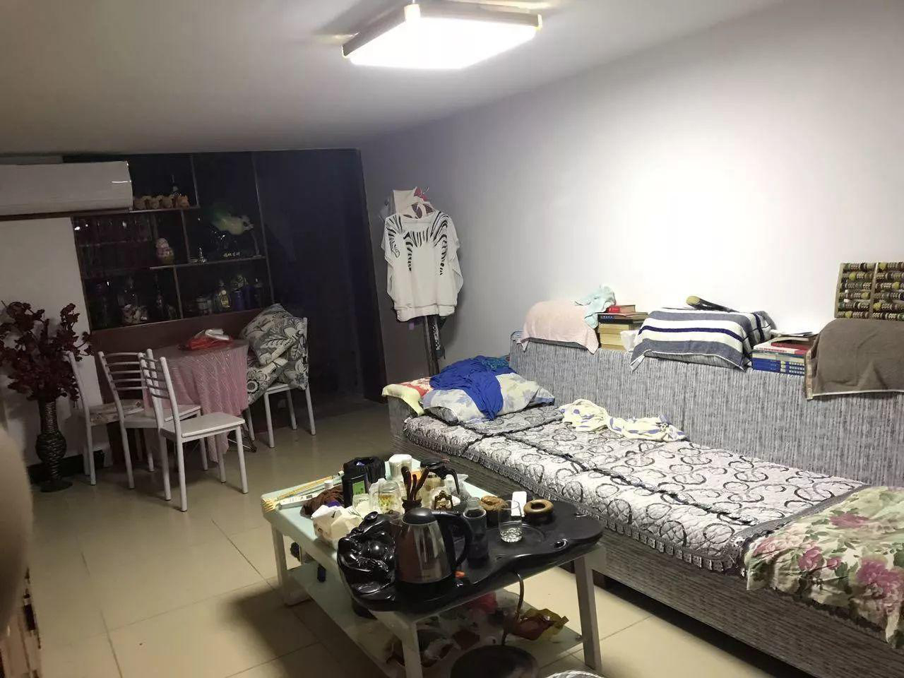 出口加工区,嘉逸花园复试小两房,精装修19.8万出售